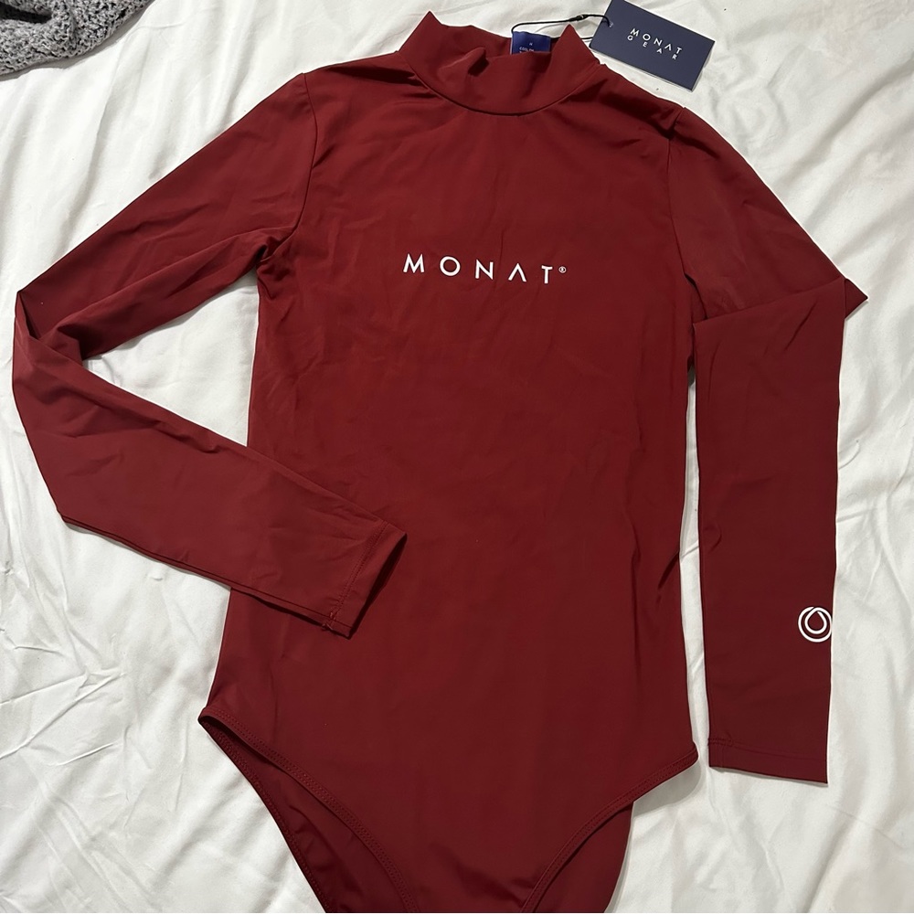 NEW Monat Body Suit Women's Size M Maroon Brick Red Long Sleeve Stretch NWT.